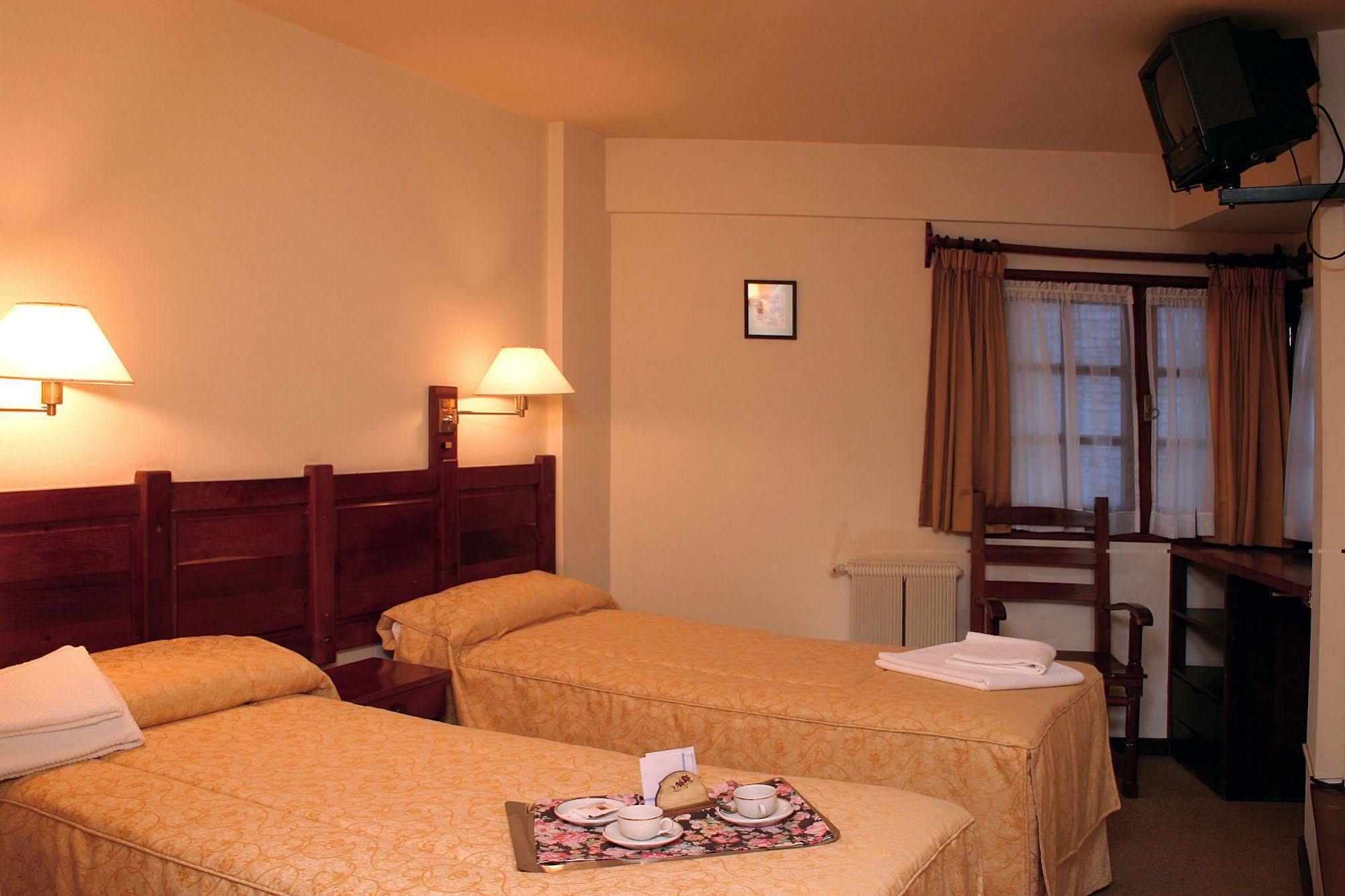 Del Viejo Esquiador Otel San Martín de los Andes Dış mekan fotoğraf